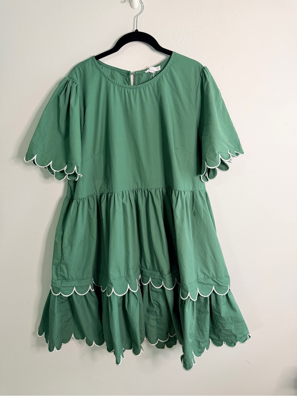 Chic Soul Green Scalloped Tiered Mini Dress